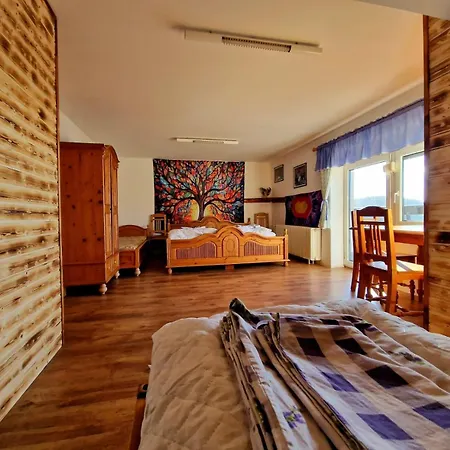 Penzion Na Vyhlidce 3*